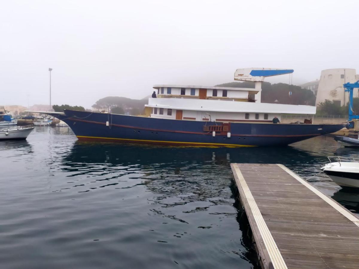 Classic Yacht Yanika Yachting Watersport Ets 빌라푸주 외부 사진