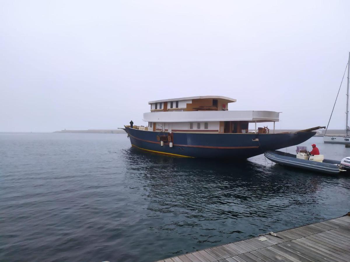 Classic Yacht Yanika Yachting Watersport Ets 빌라푸주 외부 사진