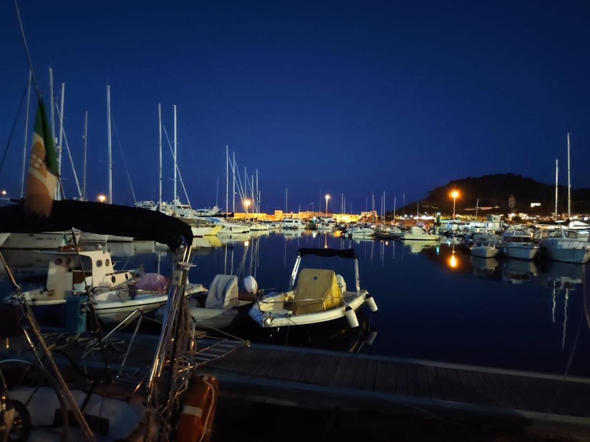 Classic Yacht Yanika Yachting Watersport Ets 빌라푸주 외부 사진