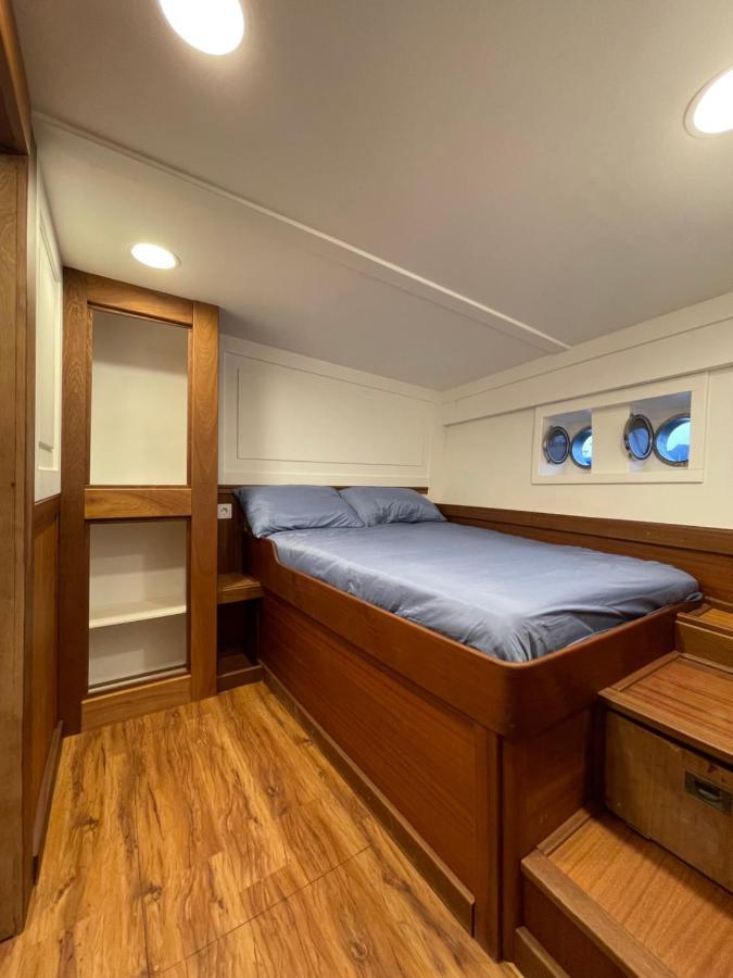 Classic Yacht Yanika Yachting Watersport Ets 빌라푸주 외부 사진